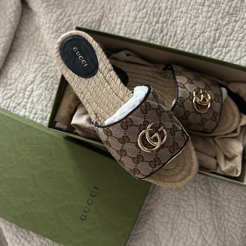 Gucci Espadrille Sandlas